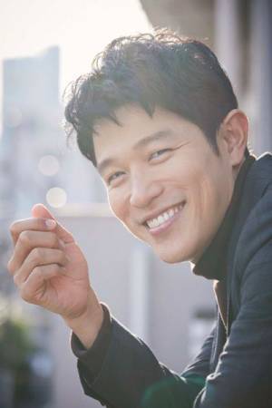 鈴木亮平『ひとよ』インタビュー「どこかでつながっているのが家族なのかもしれない」