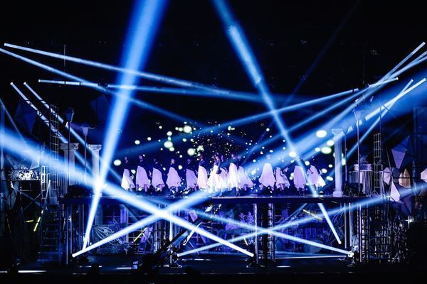 櫻坂46初のライブパフォーマンスをレポート　ライブビューイングに約3万8千人の観客が集結