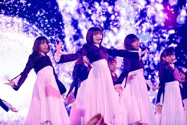 櫻坂46初のライブパフォーマンスをレポート　ライブビューイングに約3万8千人の観客が集結