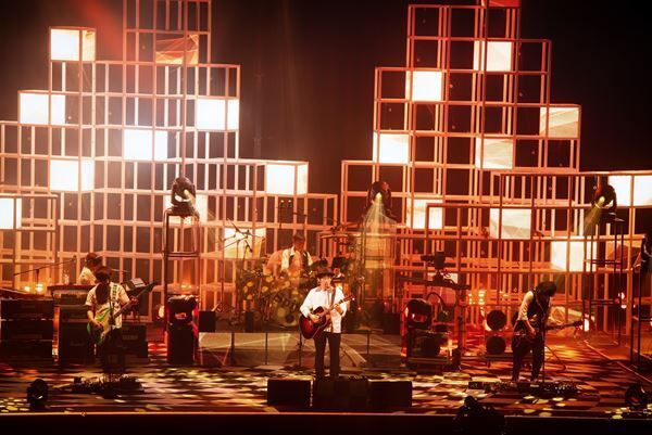 スピッツ、デビュー30周年で初のWOWOW特番が決定 『猫ちぐらの⼣べ』ライヴ＆ドキュメンタリーを放送