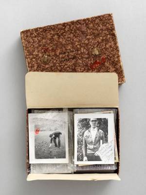 今日のアートに多大な影響を与えた芸術動向を振り返る『ミニマル/コンセプチュアル』開催