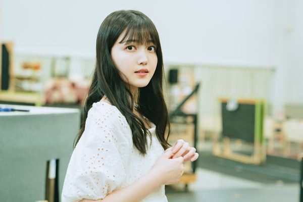 久保史緒里「なんとも愉快な現場です！」 舞台『夜は短し歩けよ乙女』インタビュー