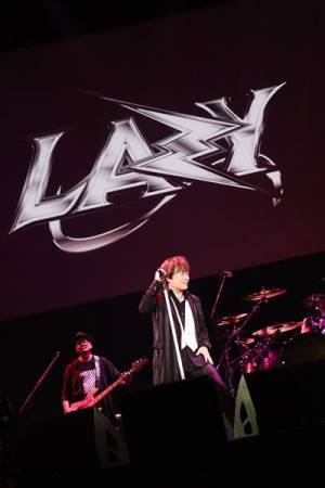 伝説のアルバム「宇宙船地球号」完全再現配信ライブを開催