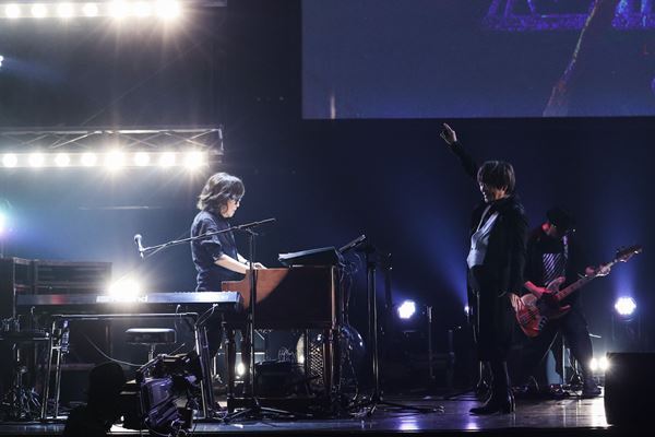 伝説のアルバム「宇宙船地球号」完全再現配信ライブを開催