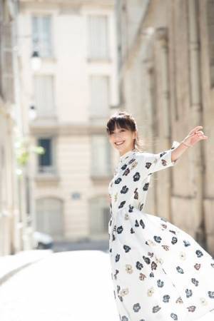 大塚愛、ピアノ弾き語りによるライブアルバム『Aio Piano Arioso』発売