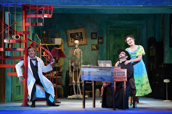 オペラ『セビリアの理髪師』、 演劇『消えていくなら朝』を無料配信 「新国デジタルシアター」開設