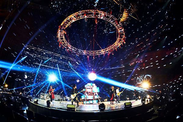 GLAY、“エンタテインメントの逆襲”開始！　4カ月連続配信ライブ第1弾レポート到着