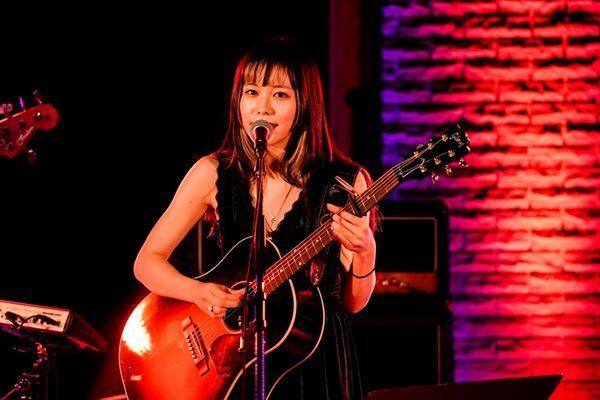 みゆな、1年ぶりワンマンライブ『Delete→再開』オンラインで開催＆新曲「奇術」MV公開