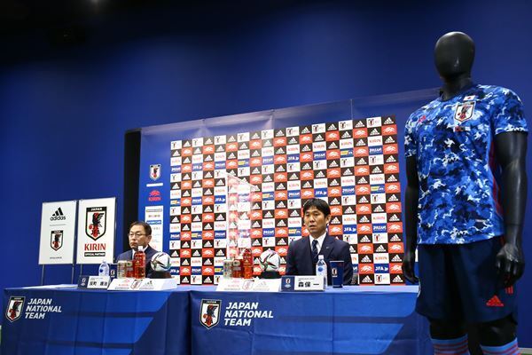 初招集8名のA代表と堂安、久保らの五輪代表がホームで競演