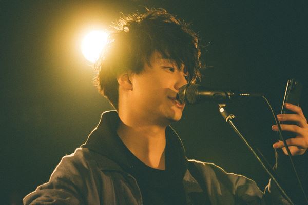 さくらしめじの田中雅功が、“18歳最後の日”に自身初となる ソロワンマンライブを開催！19歳への第一歩を力強く踏み出した。