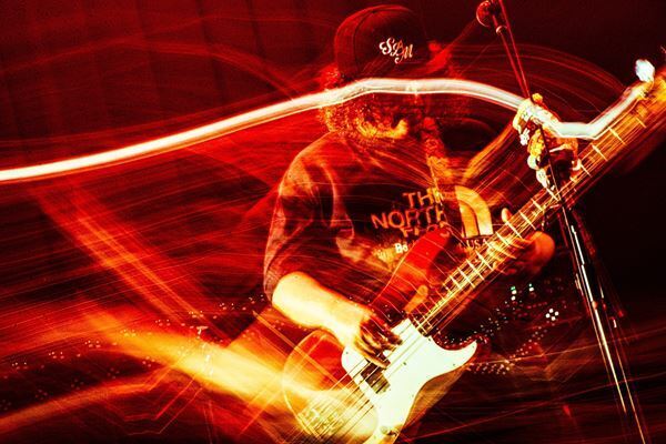 サンボマスター、全国5都市を巡るホールツアースタート　新曲「ヒューマニティ！」をライブ初披露