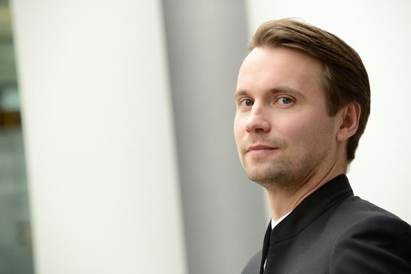 インキネンと日本フィルの蜜月延長 5月公演には注目の若手指揮者が登場！