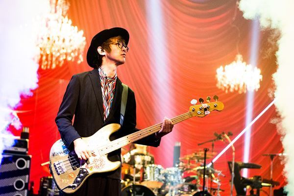 GLAY、2021年初の有観客ライブで見せつけたエンタテインメントの逆襲　4カ月連続配信ライブ第3弾レポート