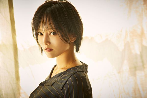 山本彩、『ゼロ ユニバース』CD購入者特典ポストカード全7種類公開