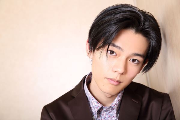 日向亘が上るスターへの階段「自分の出した正解の演技で、観客を納得させたい」