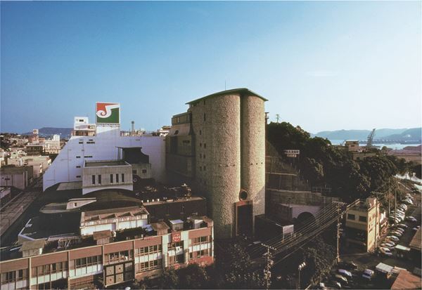 建築家・白井晟一の多彩な活動を代表作のひとつである松濤美術館で展観『白井晟一 入門』展開催