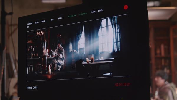 山崎まさよし、ロマサガ新CMで「One more time, One more chance」弾き語り披露　映像とインタビューが公開