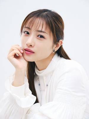 石原さとみ＆綾野剛が演じる運命の恋「綾野さんは太陽みたいな人。すごく可愛いです」