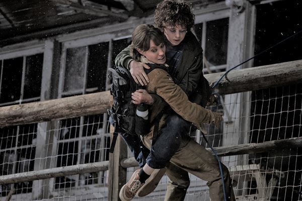 アンジェリーナ・ジョリーが暗殺者と大自然の脅威に立ち向かう！　『モンタナの目撃者』日本公開日が9月3日に決定