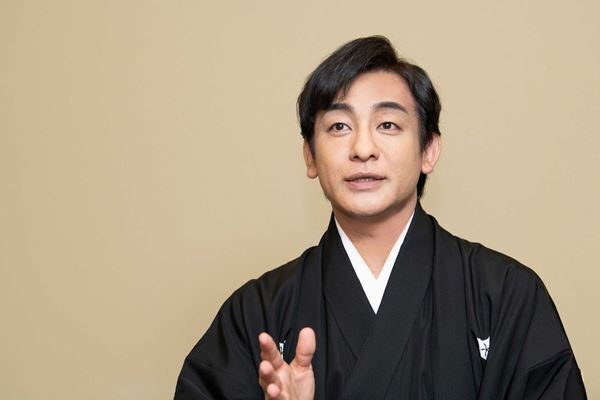 愛之助、松也との共演に喜び、芝翫と共演の『壽 初春大歌舞伎』は初役の久六を大阪弁で