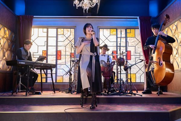 山本彩、主題歌務めるドラマ『その女、ジルバ』とコラボした「ドラマチックに乾杯」映像公開