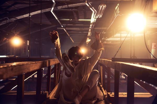 ELAIZA、初めて作詞を手がけた「AYAYAY」10月4日配信リリース　MVティザー公開