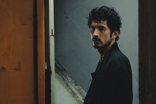 平井堅、コンセプトライブ『Ken's Bar』20周年　今年もクリスマス公演を開催