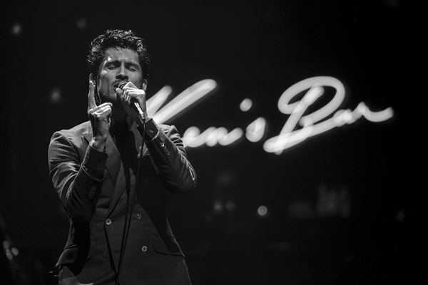 平井 堅、今年最初で最後のワンマン『Ken's Bar 2021 - ONLINE -』クリスマスイブに開催