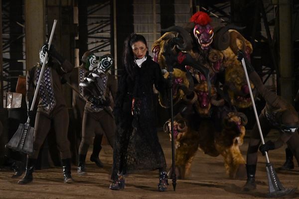 『魔進戦隊キラメイジャー』の劇場版が公開！ 小宮璃央＆木原瑠生が発見した“自分の新たな一面”とは？