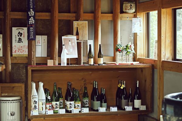 橘ケンチのコラボ日本酒を集めたフェアが開催 白糸酒造『田中六五橘』造りの過程をレポート！