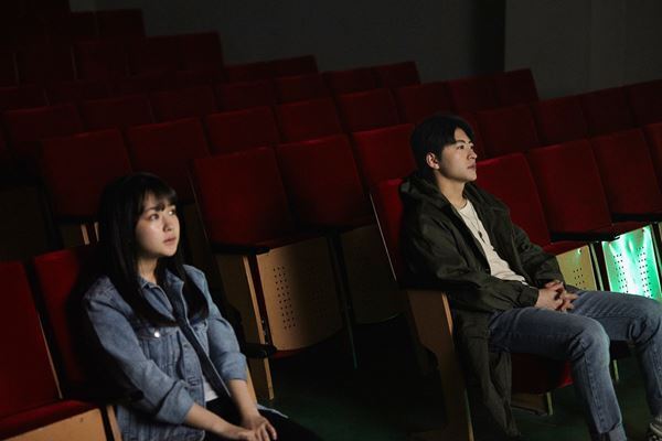 「設定にワクワクしました！」　GENERATIONS佐野玲於が『その瞬間、僕は泣きたくなった』を洞内広樹監督と語り合う