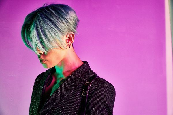 MIYAVI、ニューアルバム『Holy Nights』4月22日発売　発売記念リスニングパーティー＆トークセッションの開催も