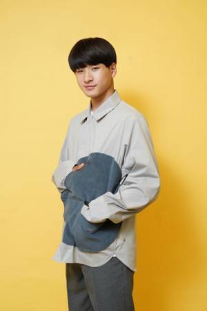 尾野真千子の息子役に抜擢の高校1年生、和田庵「スケボーとお芝居が好き！」