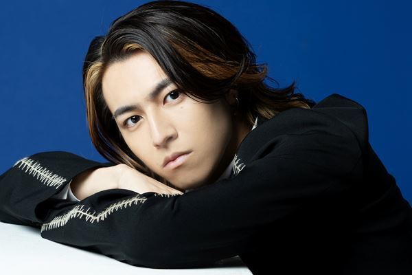 松尾太陽がソロ活動で見えてきたもの「みんなをワクワクさせるアーティストでいたい」