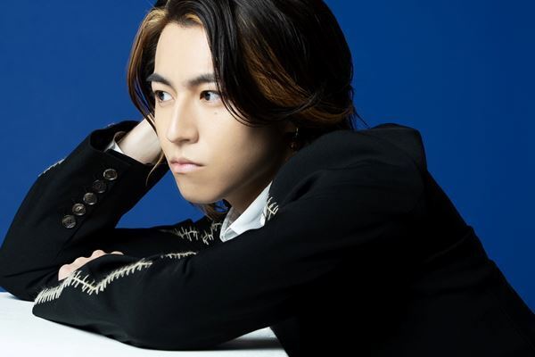 松尾太陽がソロ活動で見えてきたもの「みんなをワクワクさせるアーティストでいたい」