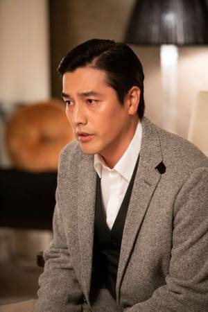 六角精児、高嶋政伸、要潤……『華麗なる一族』のカギを握る“クセ者”たち