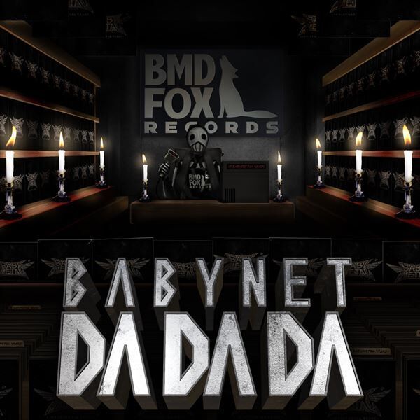 BABYMETAL、ベストアルバム発売日にテレショップ番組「ベビネットDA DA DA」をYouTubeで配信　限定スペシャルアイテムも