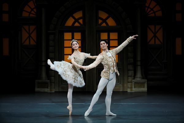 「ニューイヤー・バレエ」無観客上演ライブ配信の視聴者数15万6千回越え！　本日1月15日より『くるみ割り人形』映像配信