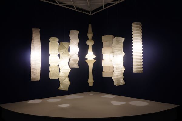 『イサム・ノグチ　発見の道』東京都美術館にて開催中 石彫作品や「あかり」などでその創作の足跡をたどる展覧会