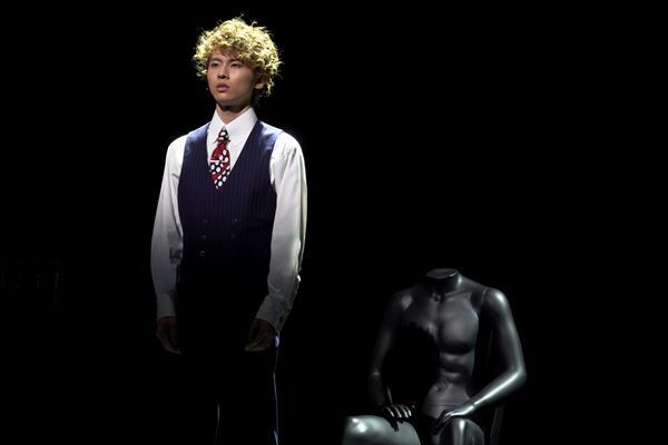 矢花黎 舞台初主演、レトロモダンな世界に引き込まれるモボ朗読劇 『二十面相』が上演中