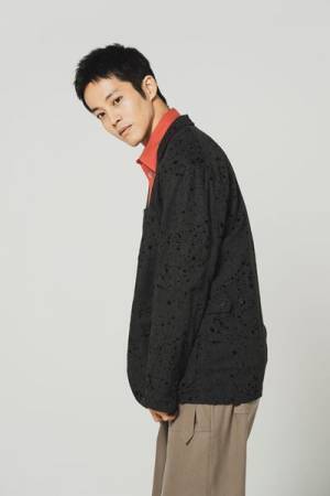 松坂桃李・仲野太賀の『あの頃。』「実はいいことばかりじゃない俳優の仕事も捨てたものではない」