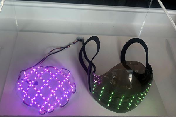 ライゾマティクスの大規模個展が東京都現代美術館にて開幕 設立から15年の多岐にわたる活動を複合的に展観