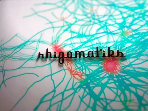 ライゾマティクスの大規模個展が東京都現代美術館にて開幕 設立から15年の多岐にわたる活動を複合的に展観