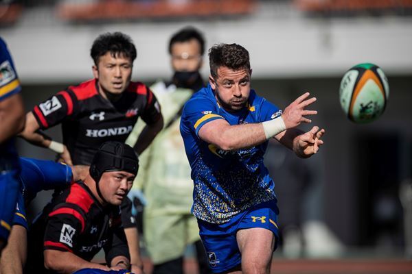 ターゲットへ突き進むのはトヨタ自動車か、NTTコムか、トップリーグ勢力図を占う一戦キックオフ！