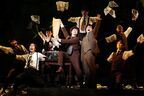退廃的なロンドンの街を舞台に浮かび上がる人間社会の闇！ ミュージカル『ジャック・ザ・リッパー』待望の日本演出版が開幕