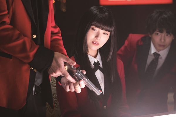 浜辺美波＆藤井流星が滾る瞬間「藤井さんはお兄ちゃんみたいな存在でした」