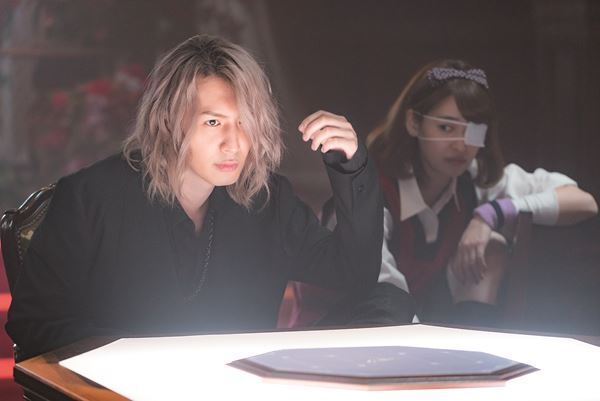 浜辺美波＆藤井流星が滾る瞬間「藤井さんはお兄ちゃんみたいな存在でした」