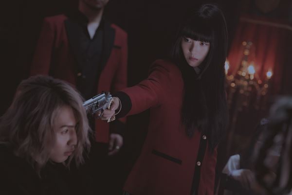 浜辺美波＆藤井流星が滾る瞬間「藤井さんはお兄ちゃんみたいな存在でした」