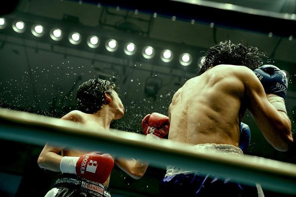 映画館でお客さんと一緒に観る映画。森山未來と武正晴監督が語る『アンダードッグ』