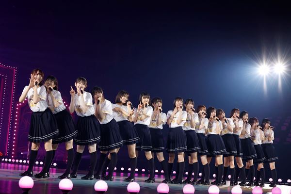 乃木坂46の未来は次世代が灯す、4期生が単独ライブで全27曲をパフォーマンス
